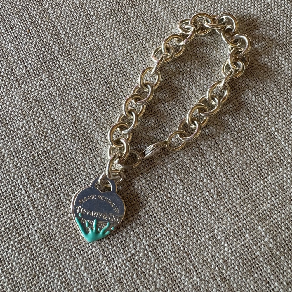 Tiffany & Co. Silver Heart Bracelet with blue splash charm - Picture 4 of 4